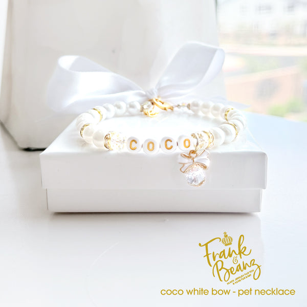 White Crystal Bow Pearl Pet Necklace for Cats & Dogs